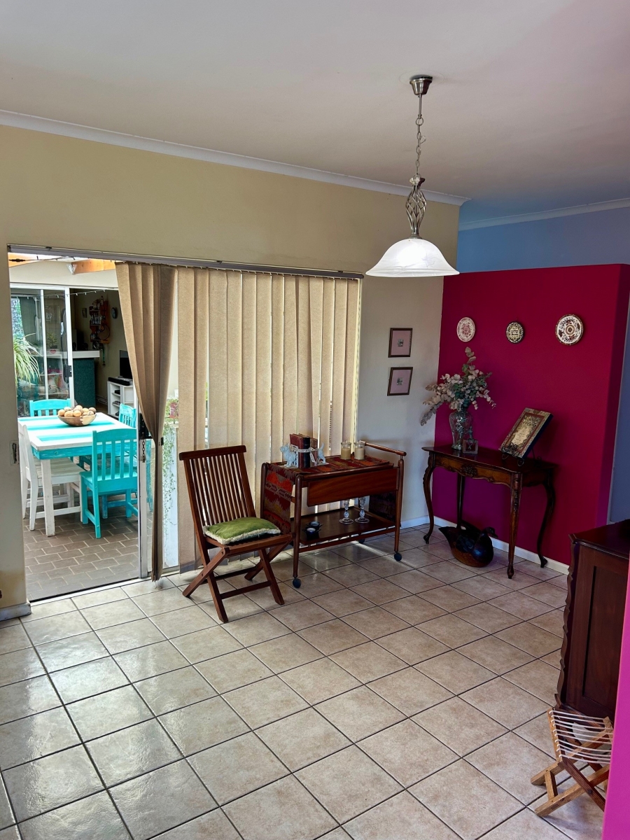 3 Bedroom Property for Sale in Bergzicht Western Cape